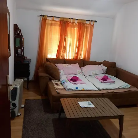 Nina1 Guest house *